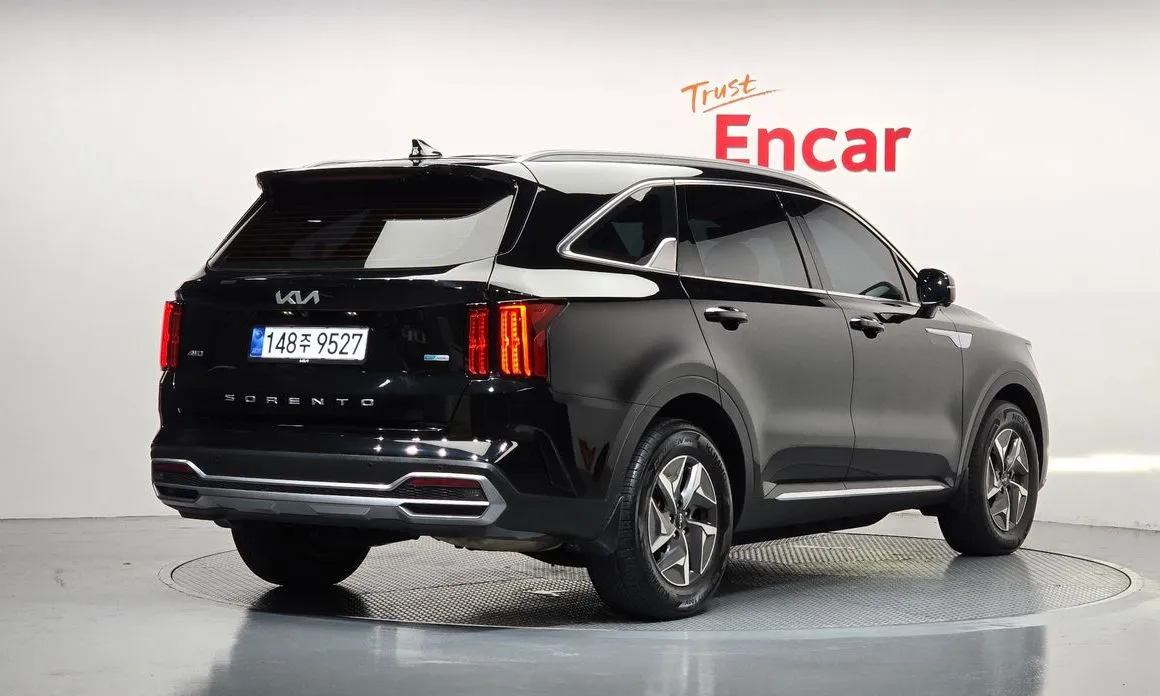Kia Sorento — фото 5