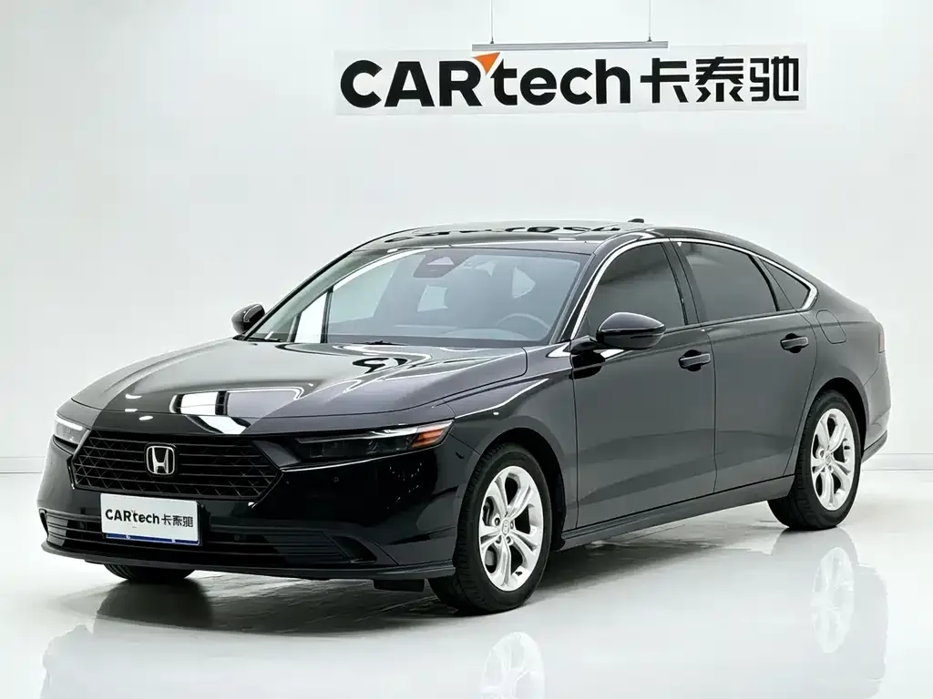 Honda Accord — фото 1