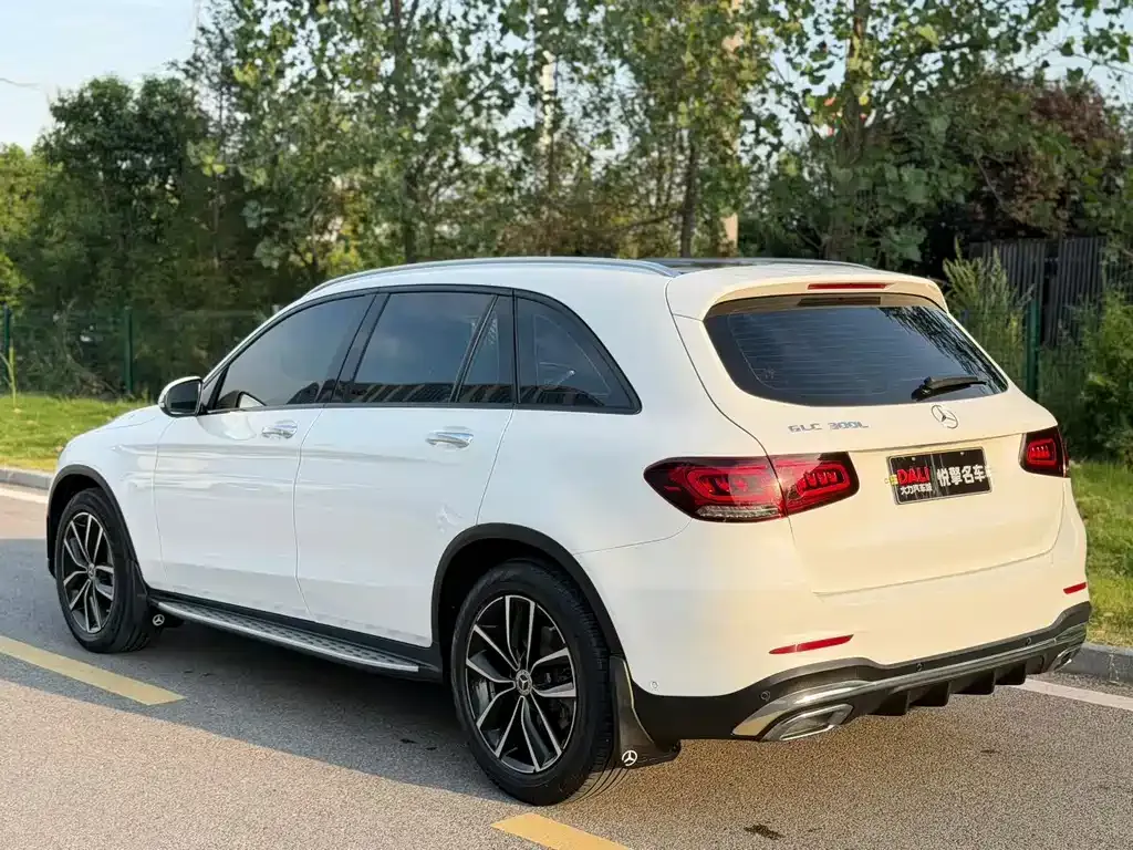 Mercedes-Benz GLC — фото 9