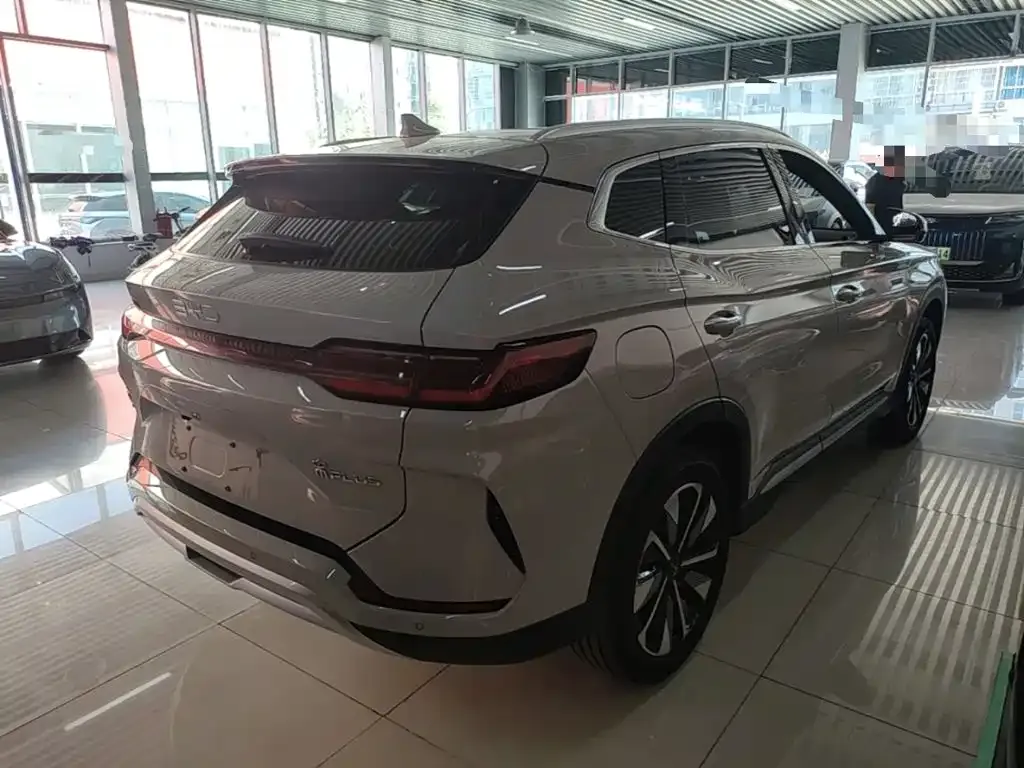 BYD PLUS New Energy — фото 10
