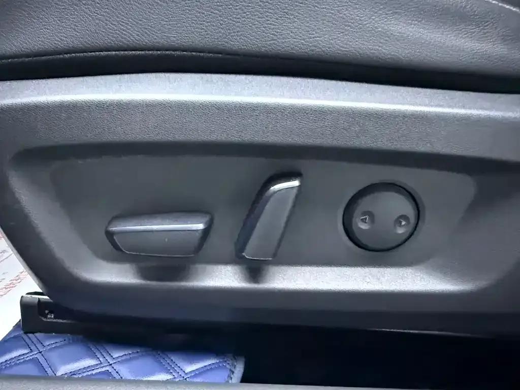 Nissan Qashqai — фото 10