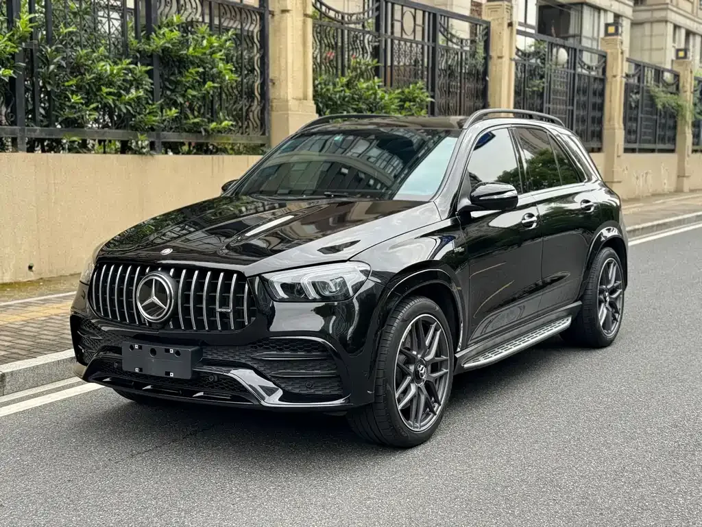Mercedes-Benz GLE AMG — фото 1