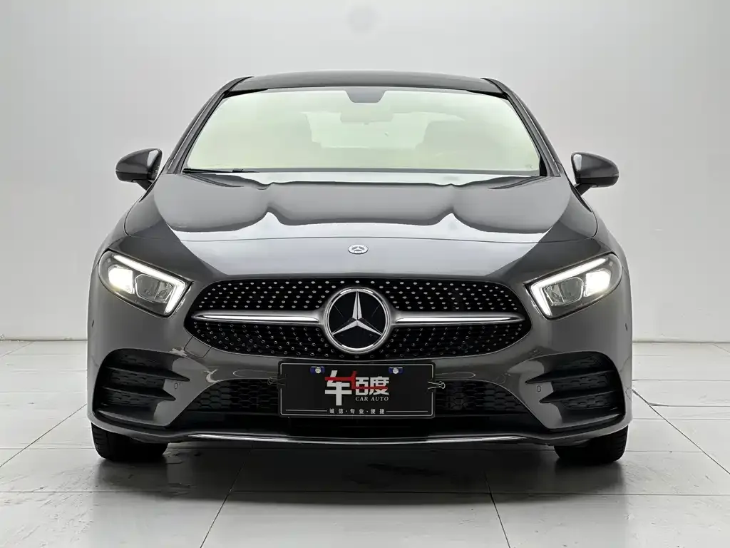 Mercedes-Benz A-Class — фото 9