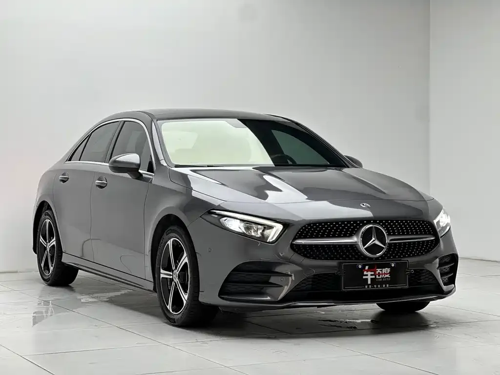 Mercedes-Benz A-Class — фото 4