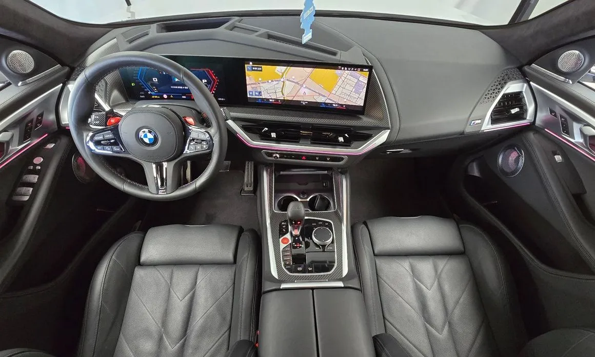 BMW XM — фото 6