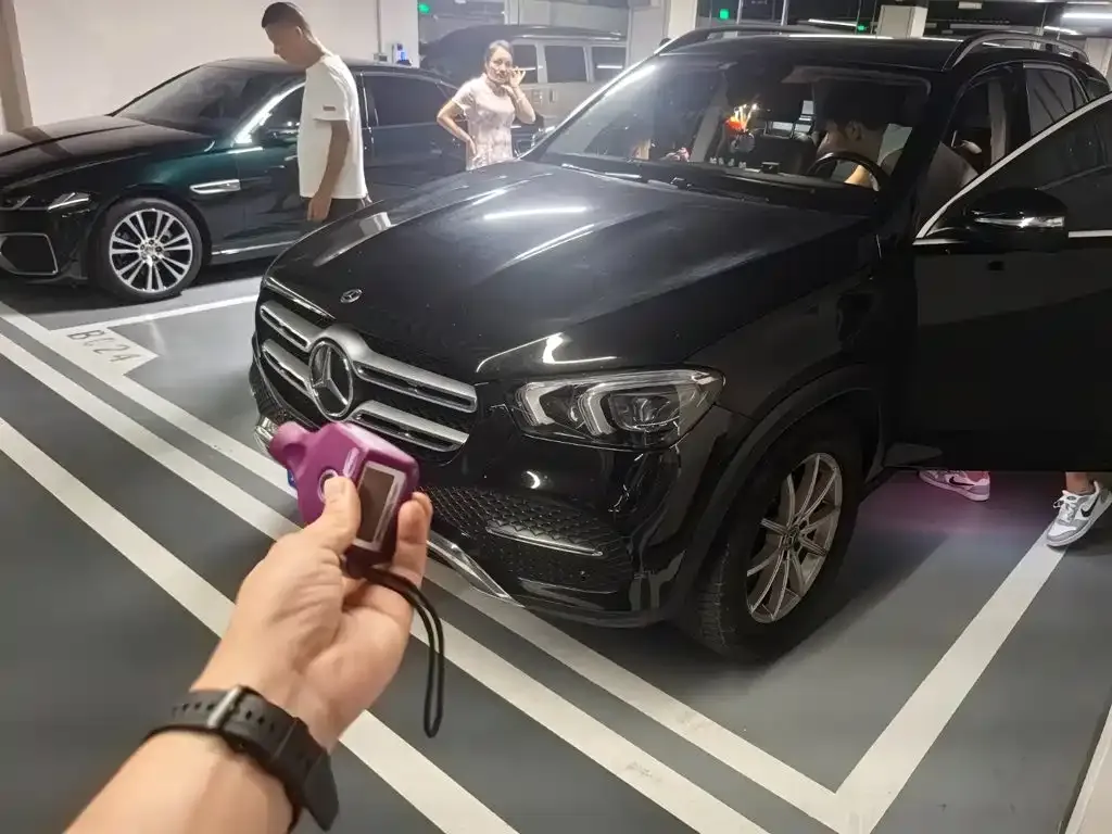 Mercedes-Benz GLE (Import) — фото 3