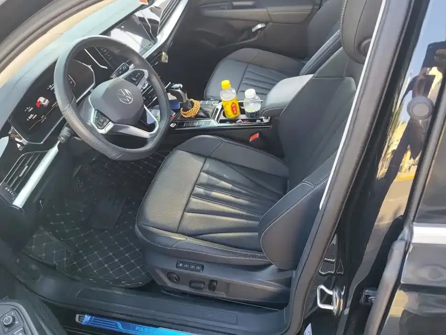 Volkswagen Passat — фото 3