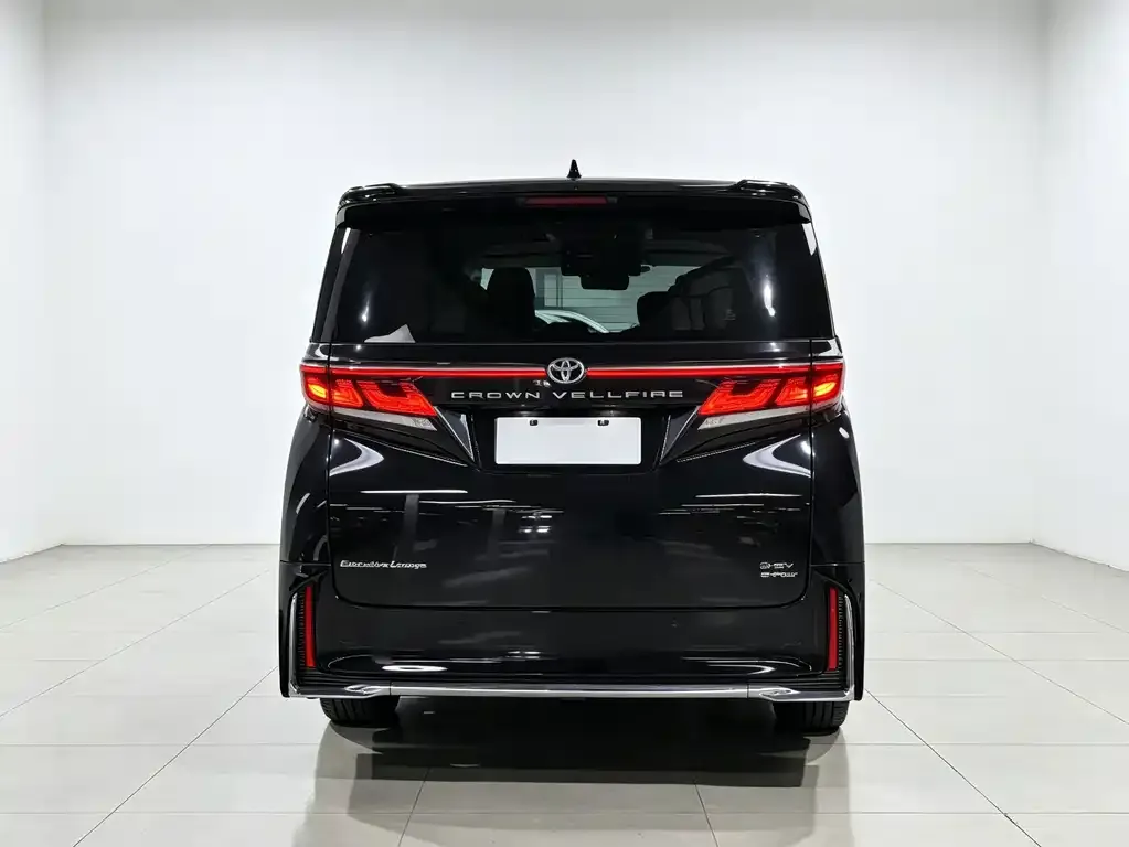Toyota Vellfire — фото 10