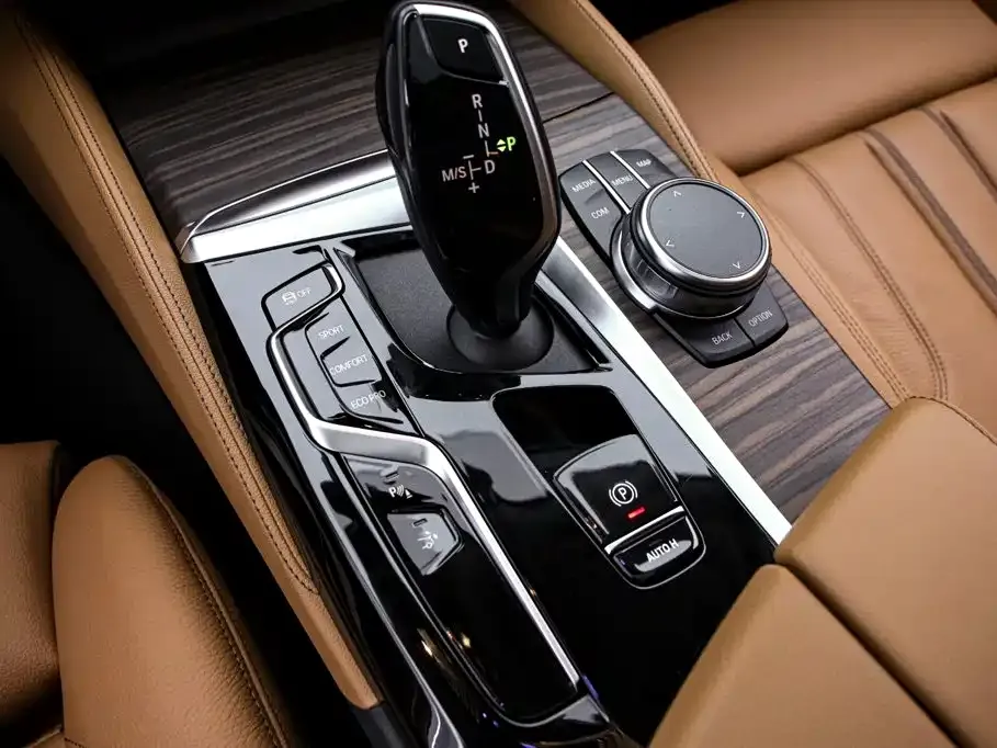 BMW 6 Series GT — фото 7