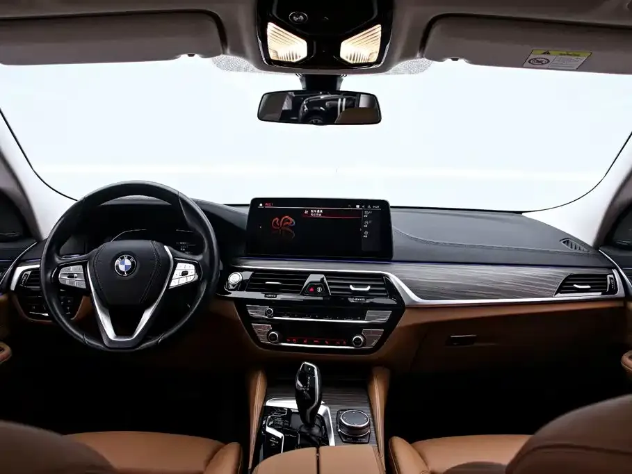 BMW 6 Series GT — фото 10