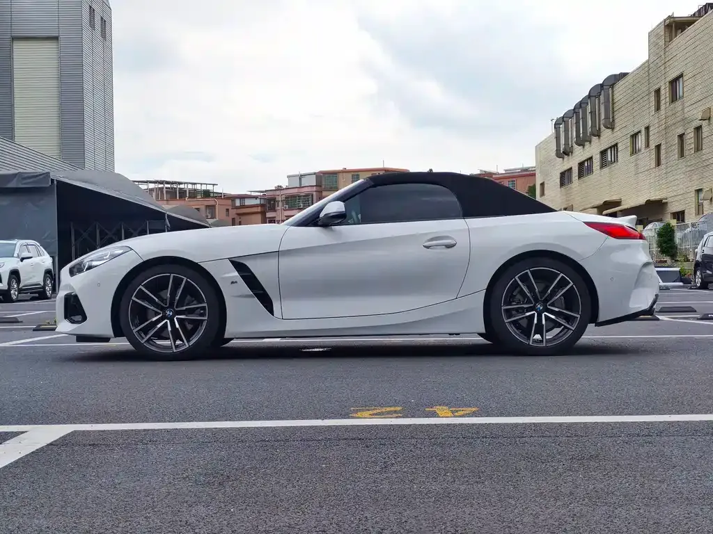BMW Z4 — фото 6
