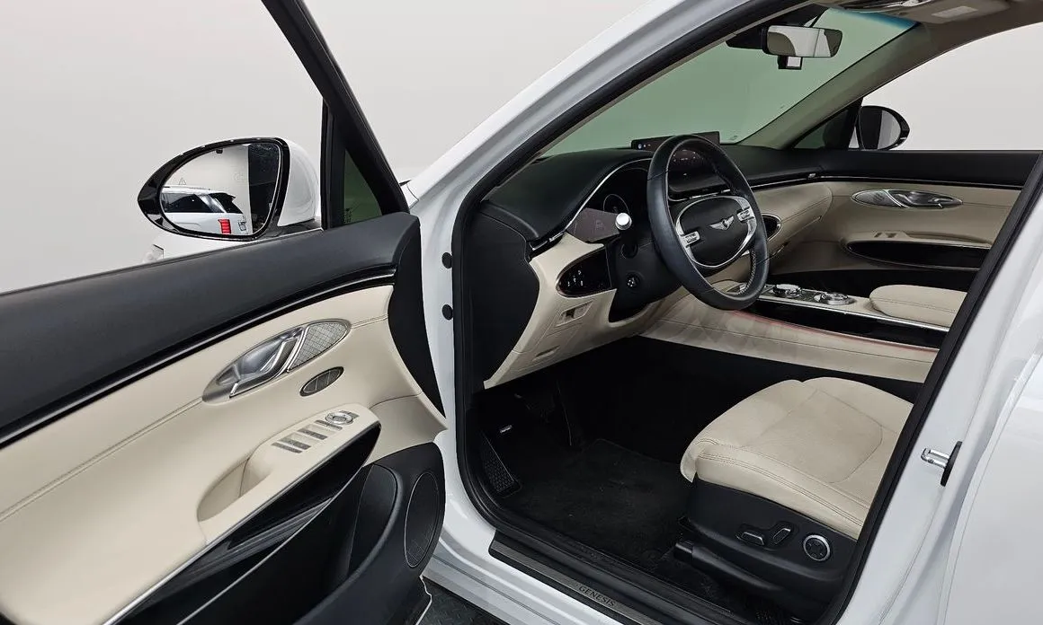 Genesis GV70 — фото 10