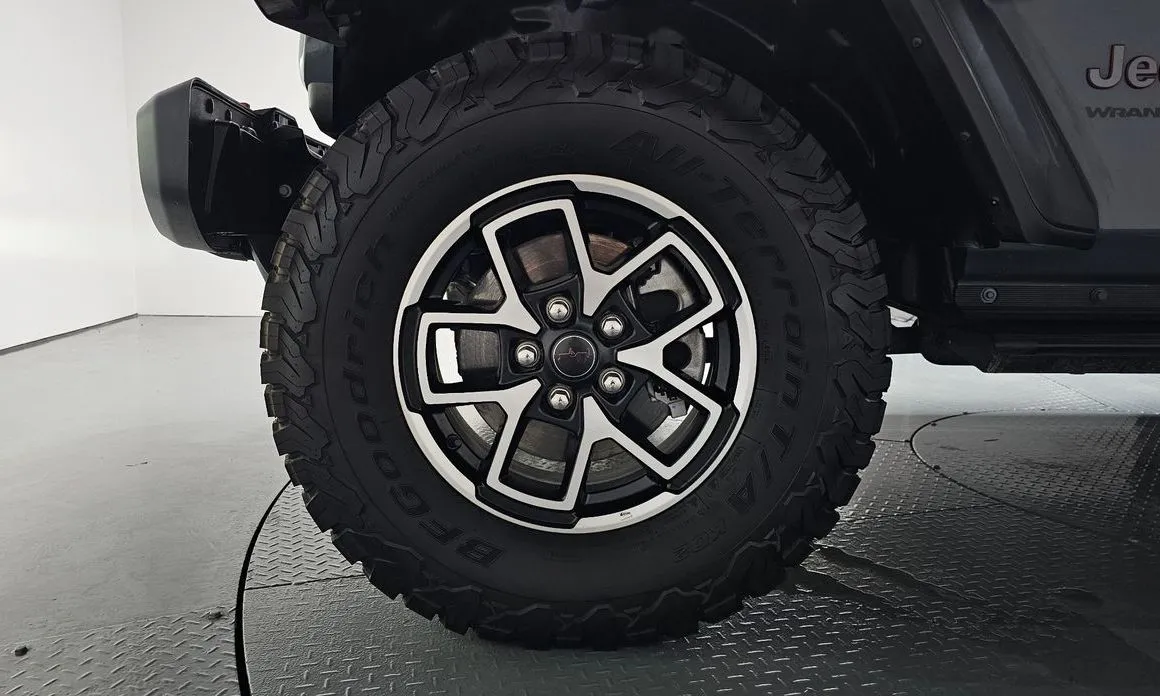 Jeep Wrangler — фото 5