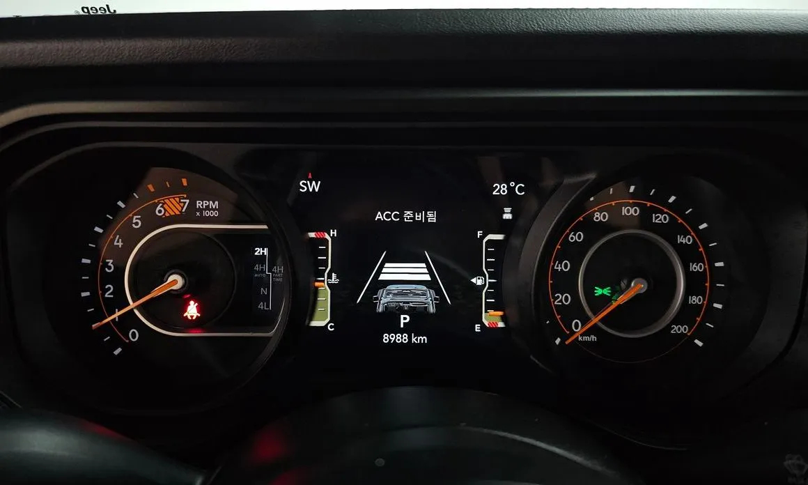 Jeep Wrangler — фото 2