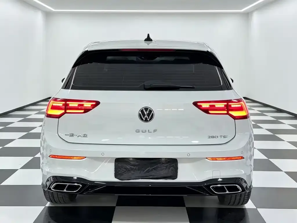 Volkswagen Golf — фото 2