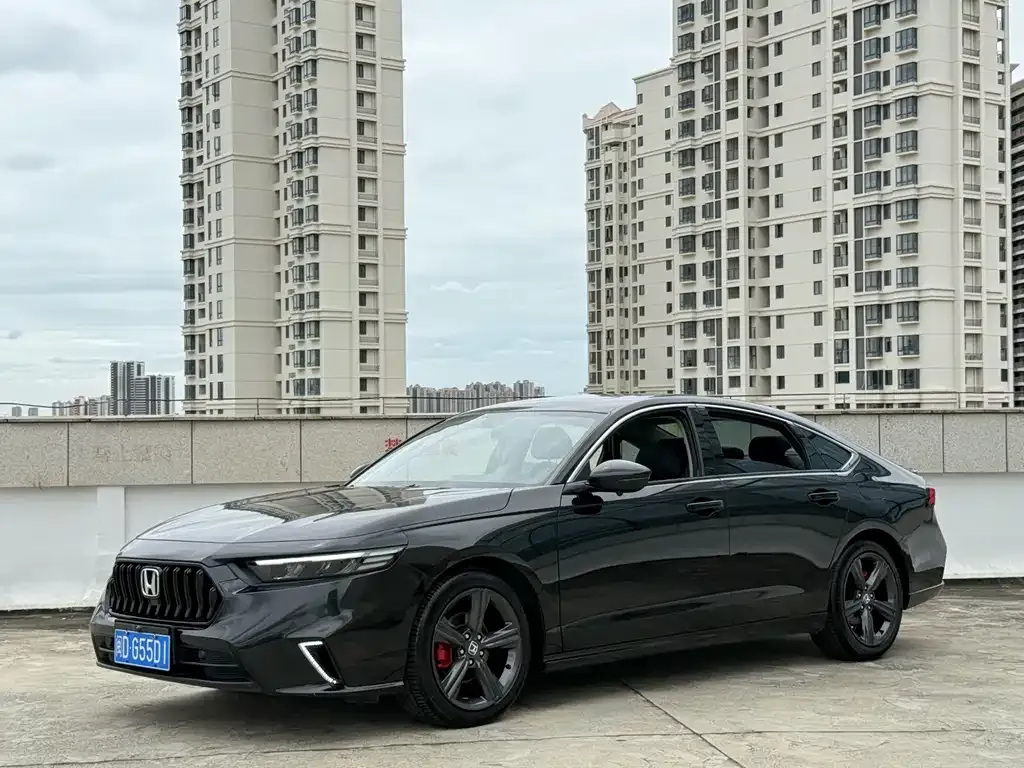 Honda Inspire — фото 1