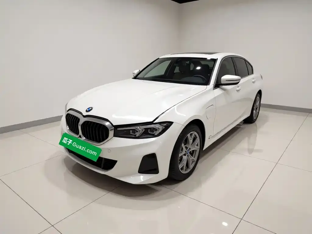 BMW i3 — фото 1