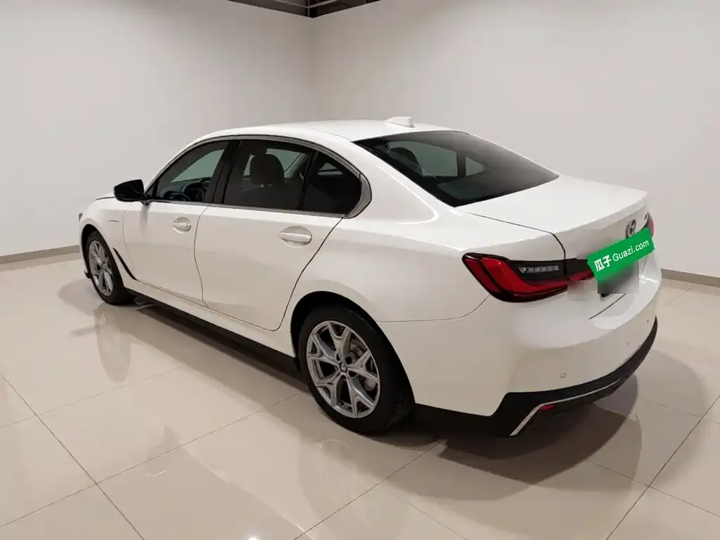 BMW i3 — фото 3