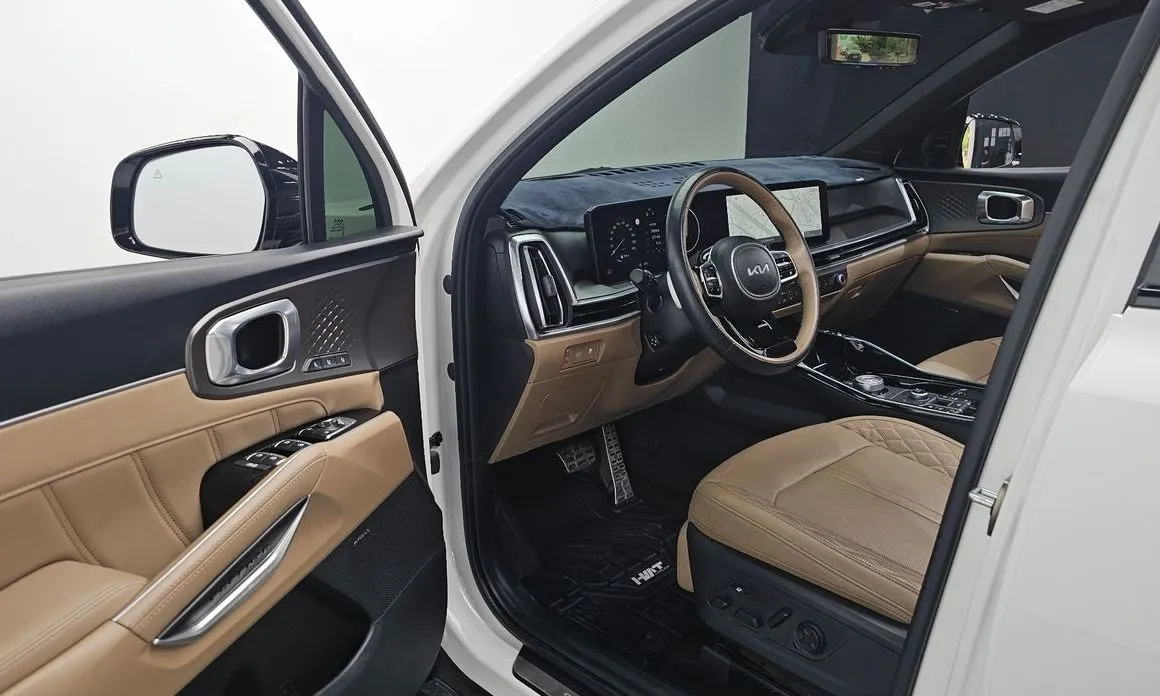 Kia Sorento — фото 6