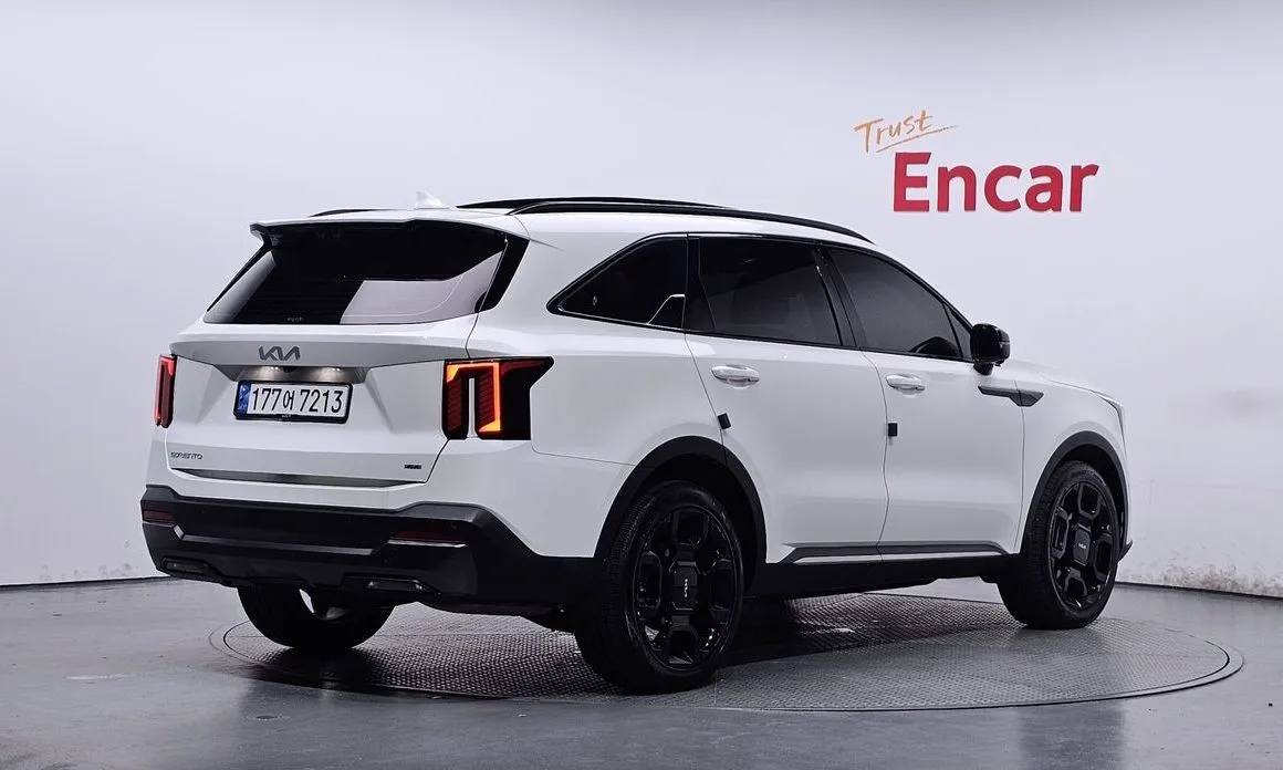 Kia Sorento — фото 3