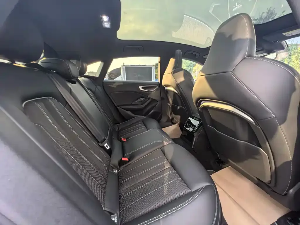 Audi A5L Sportback — фото 6