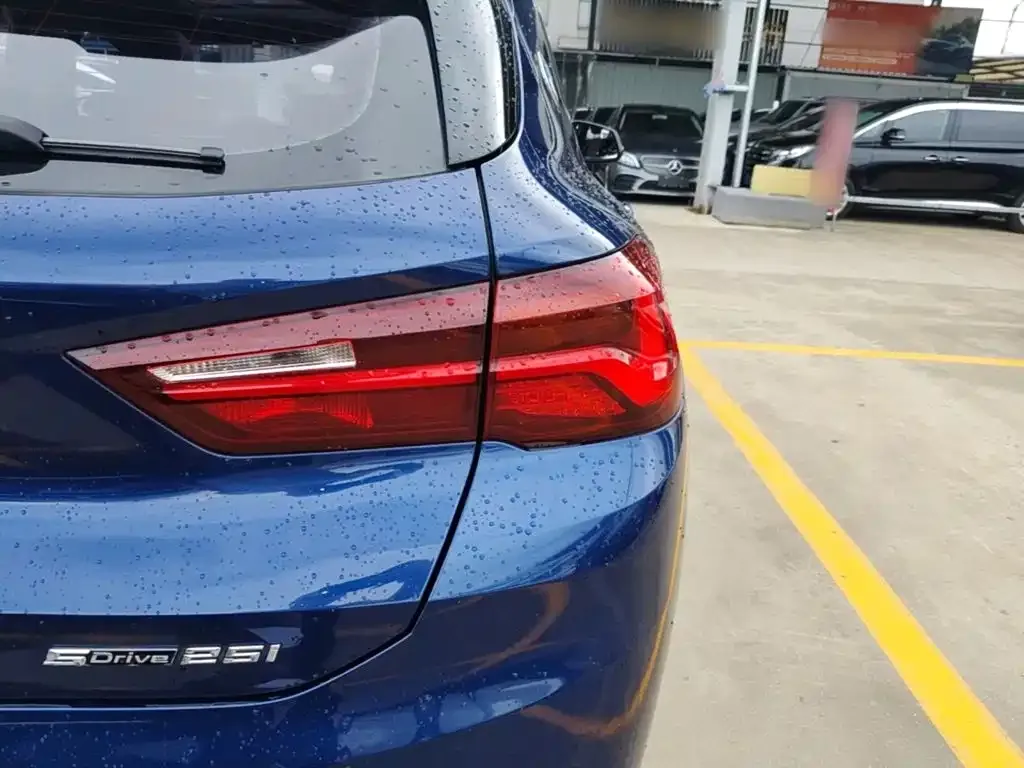 BMW X2 — фото 6