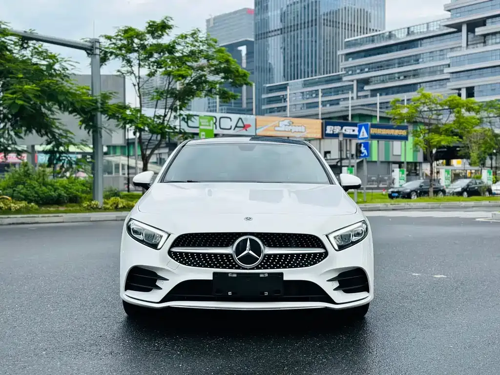 Mercedes-Benz A-Class — фото 10