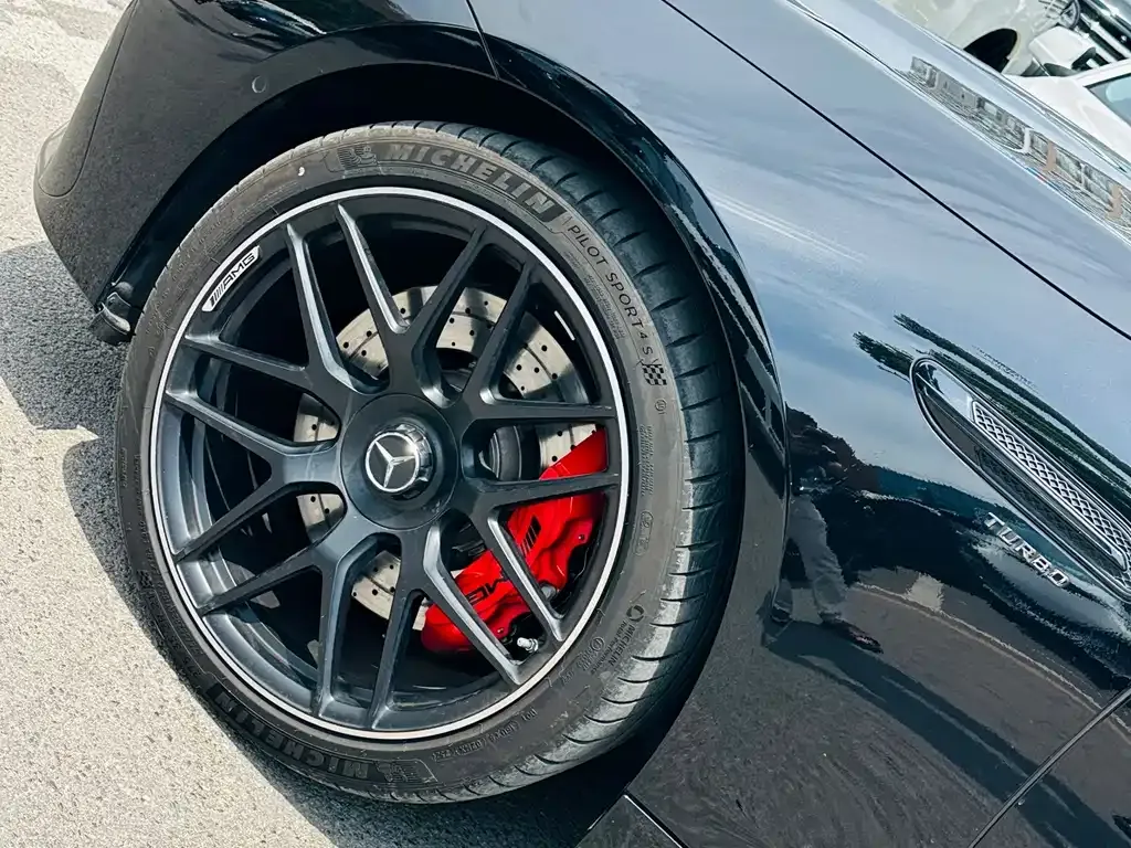 Mercedes-Benz AMG GT — фото 6