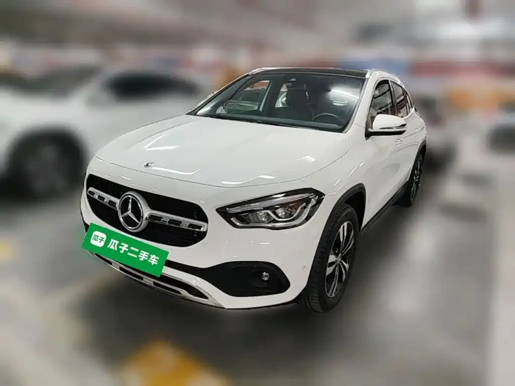 Mercedes-Benz GLA — фото 1