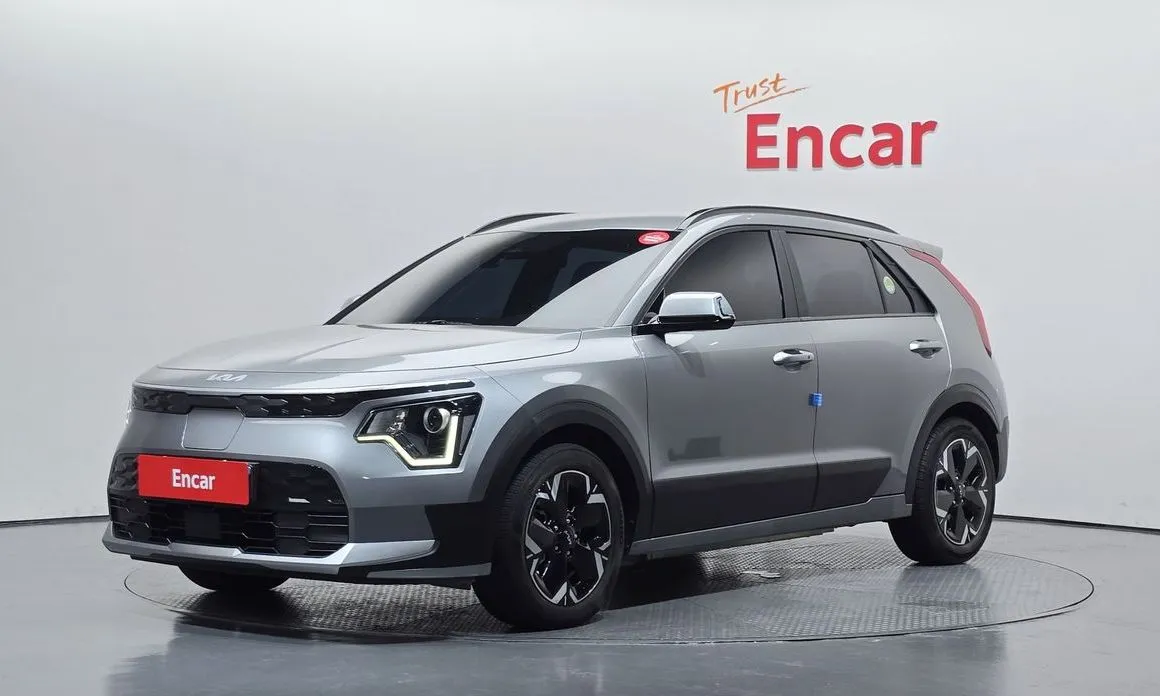 Kia Niro — фото 1