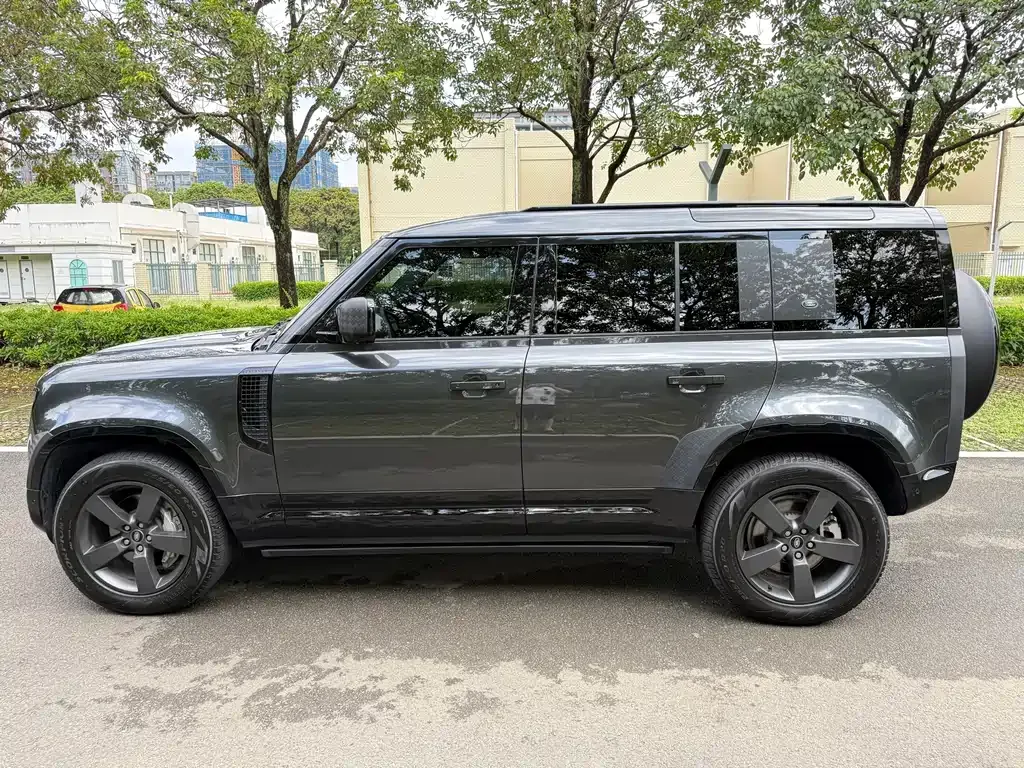 Land Rover Defender — фото 8