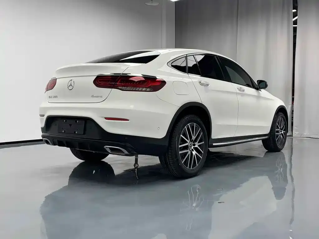 Mercedes-Benz GLC Coupe — фото 9