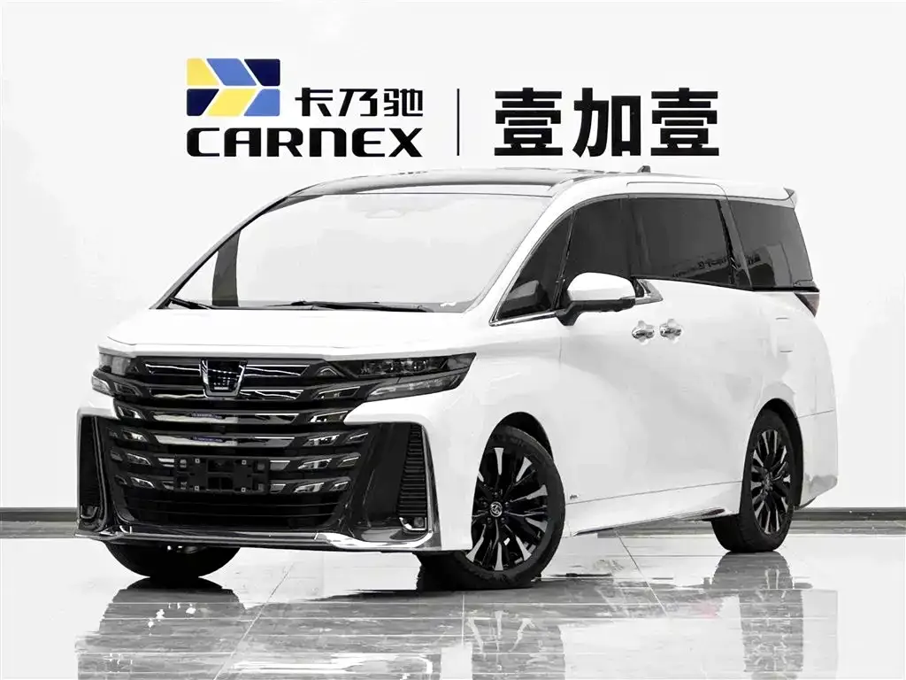 Toyota Vellfire — фото 1