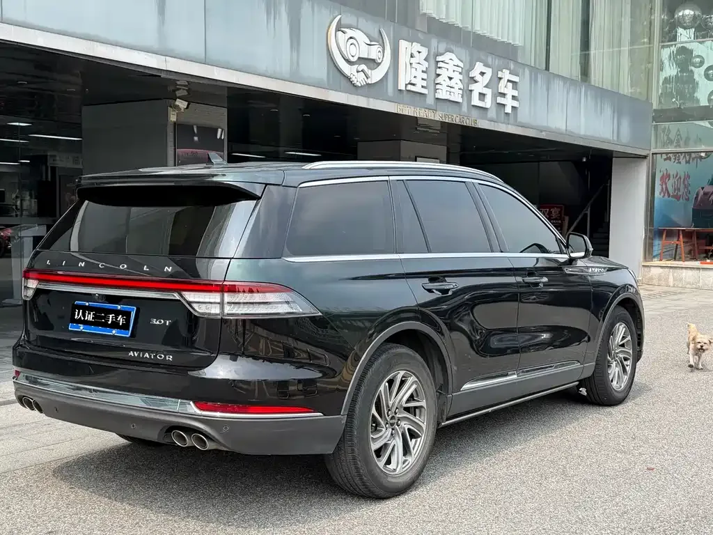 Lincoln Aviator — фото 10
