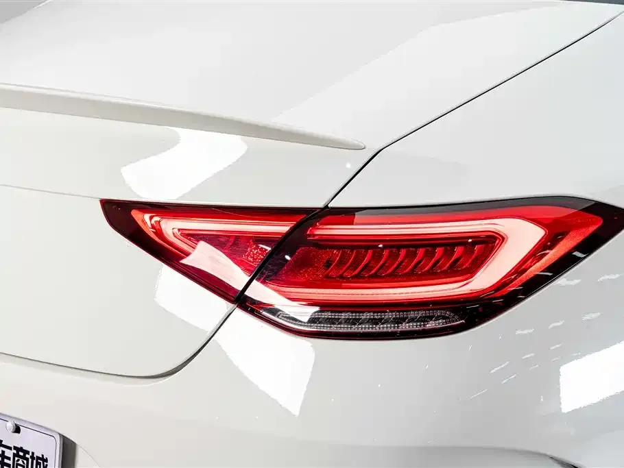 Mercedes-Benz CLS — фото 10