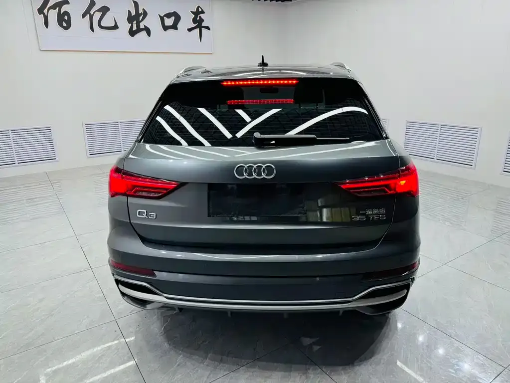 Audi Q3 — фото 7