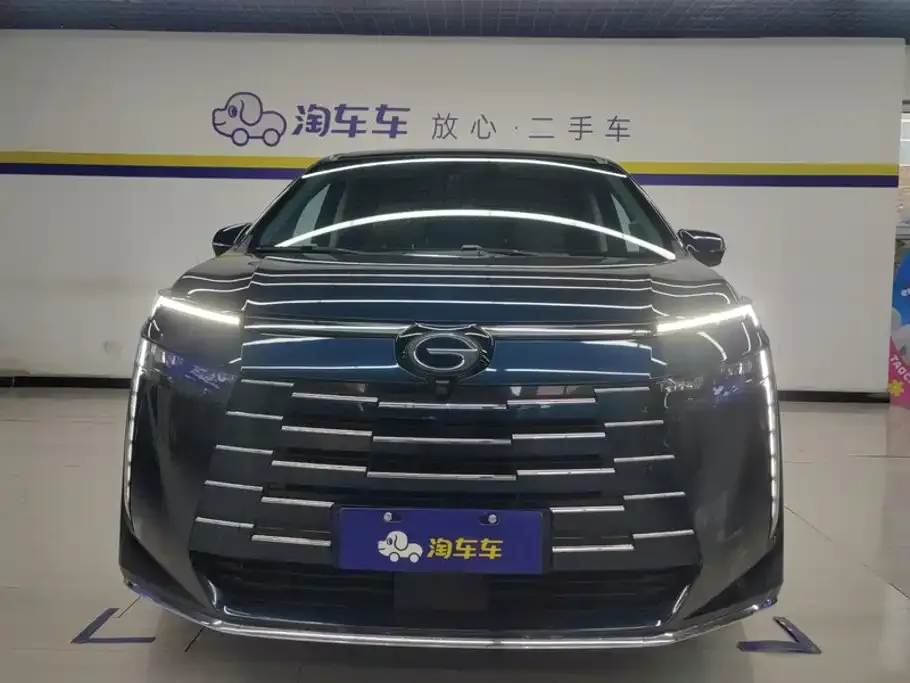 GAC Motor Trumpchi E8 PHEV — фото 10