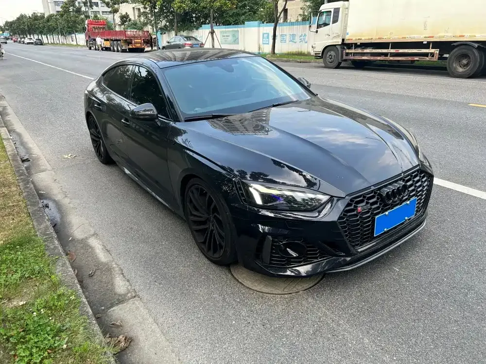 Audi RS 5 — фото 10