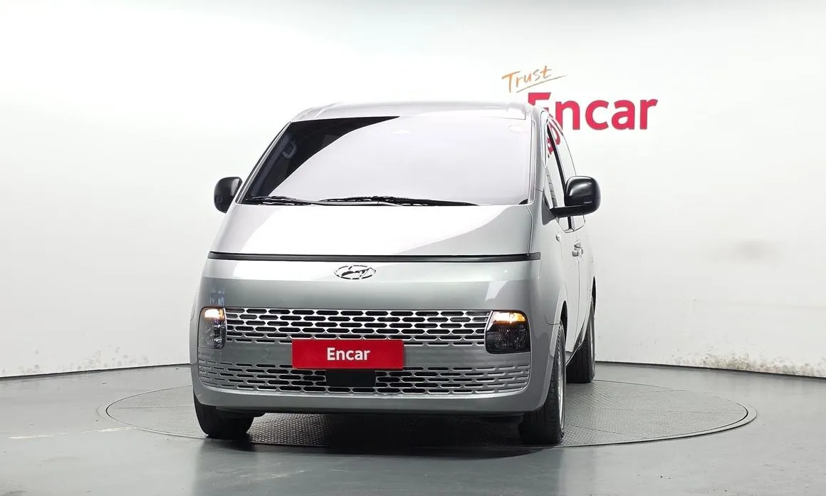 Hyundai Staria — фото 3