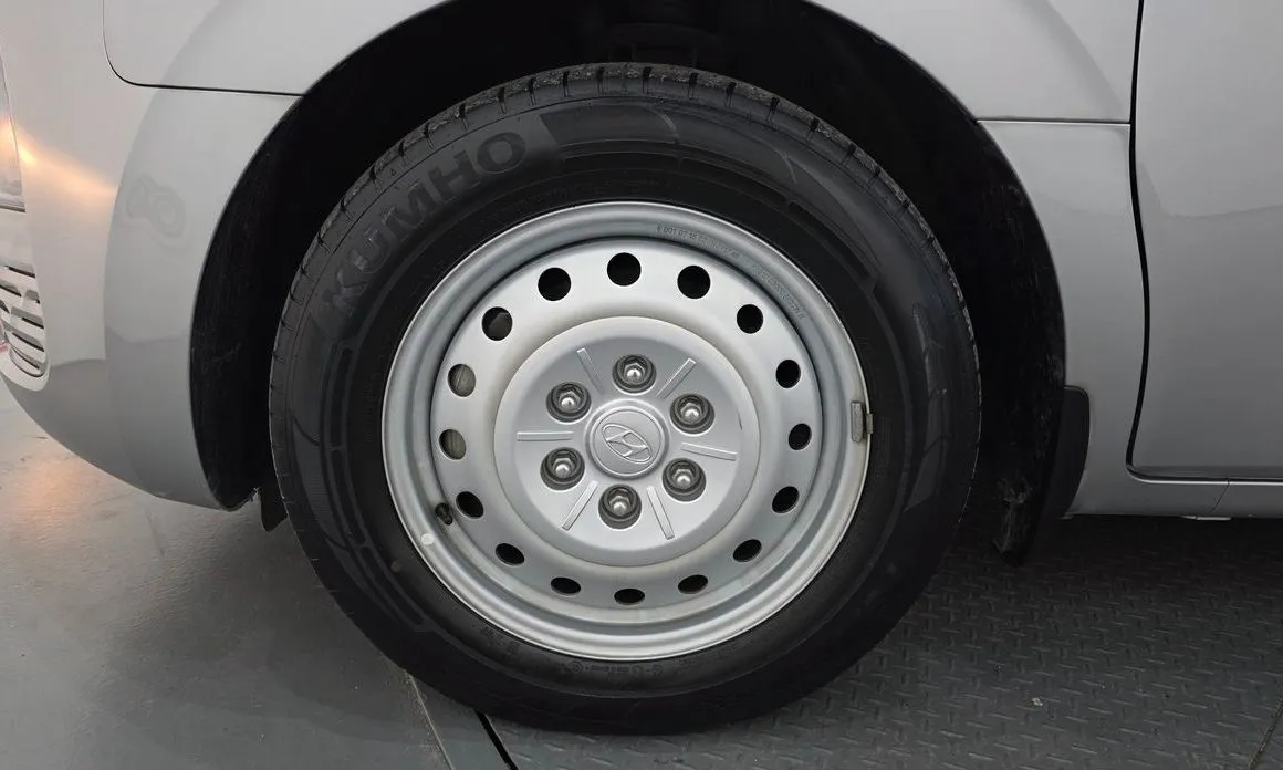 Hyundai Staria — фото 7