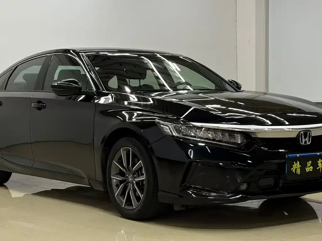 Honda Inspire — фото 8