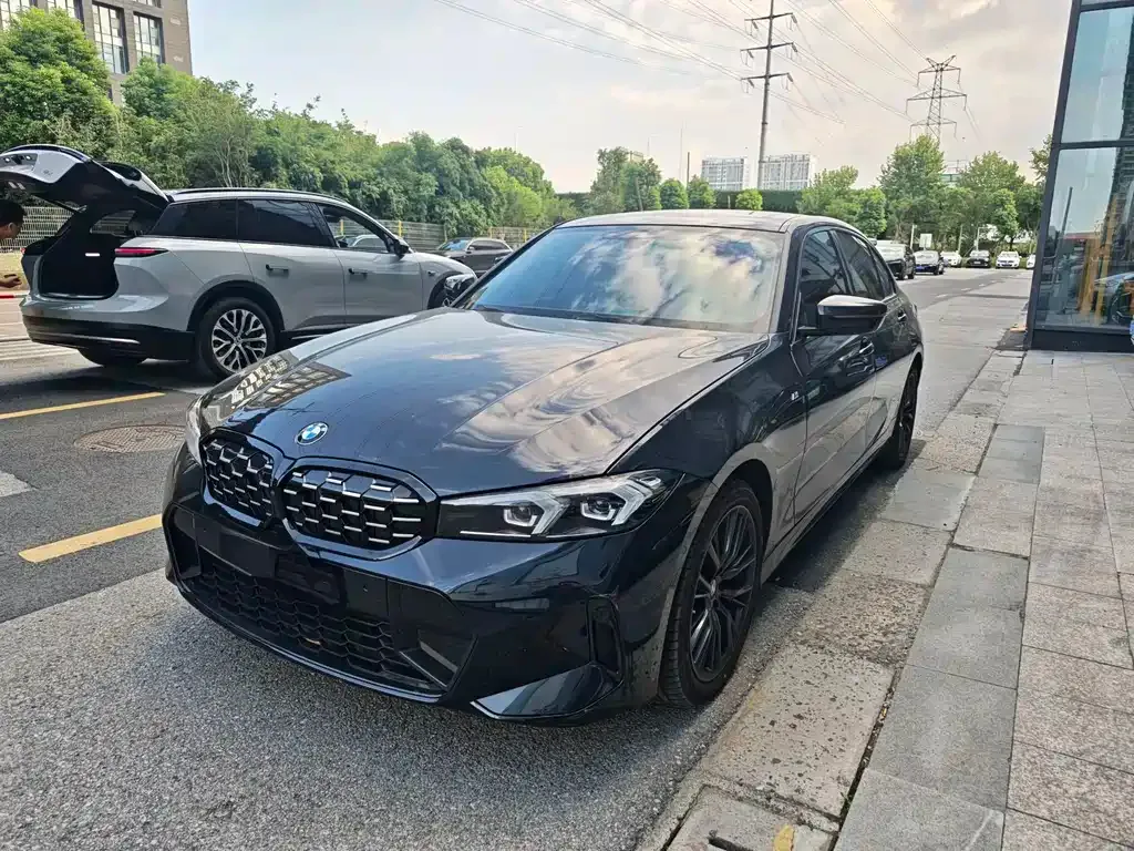 BMW 3 Series — фото 1