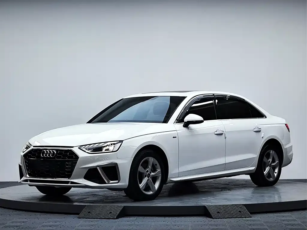 Audi A4L — фото 10