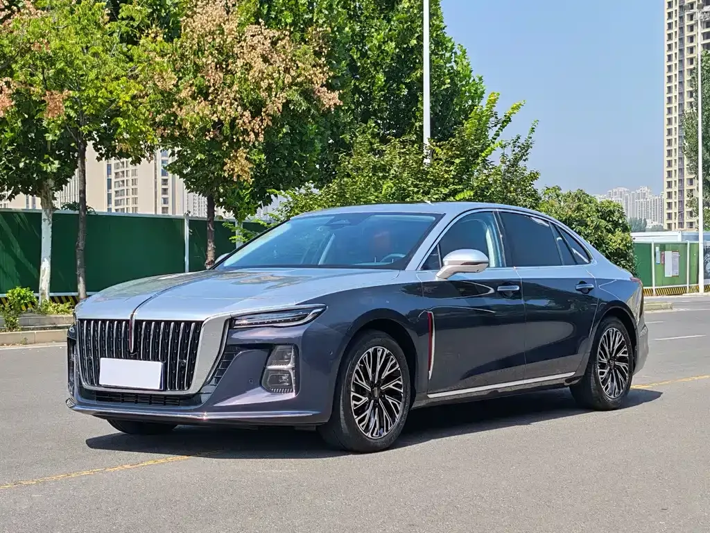 Hongqi H5 — фото 1