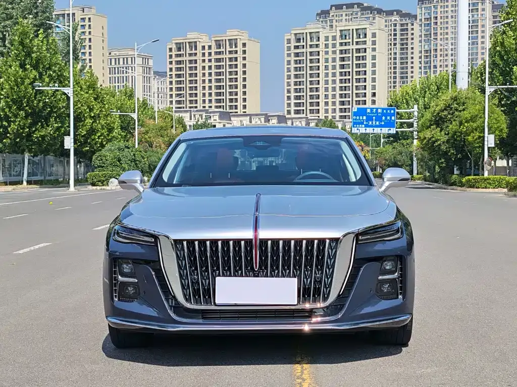 Hongqi H5 — фото 9