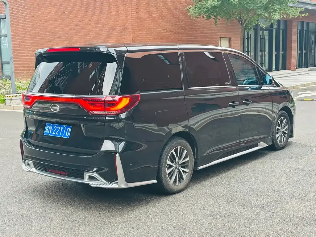 GAC Motor Trumpchi M8 — фото 8