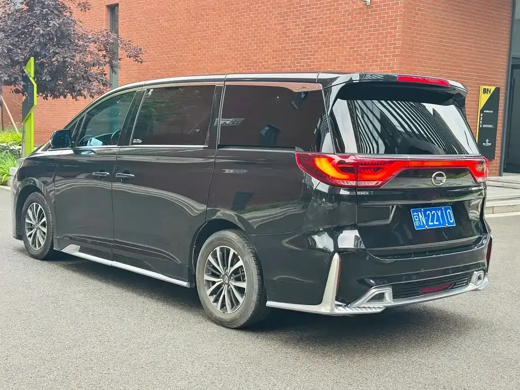 GAC Motor Trumpchi M8 — фото 4