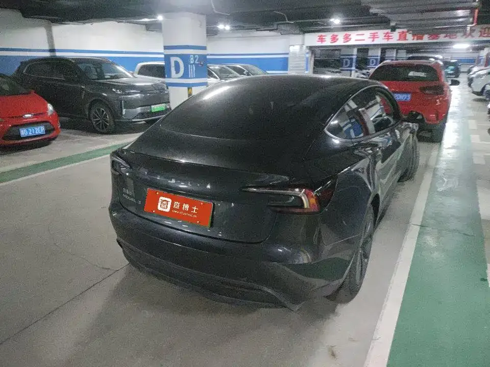 Tesla Model 3 — фото 3