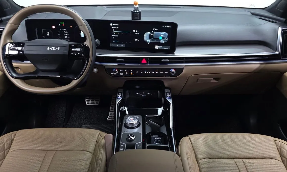 Kia Sorento — фото 9