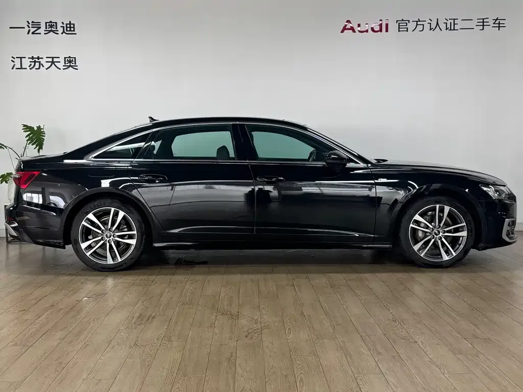 Audi A6L — фото 7